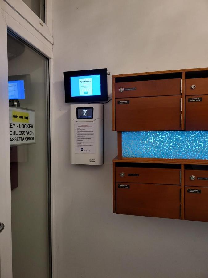 Guesthouse University By Lr - Self Check In Lugano Buitenkant foto