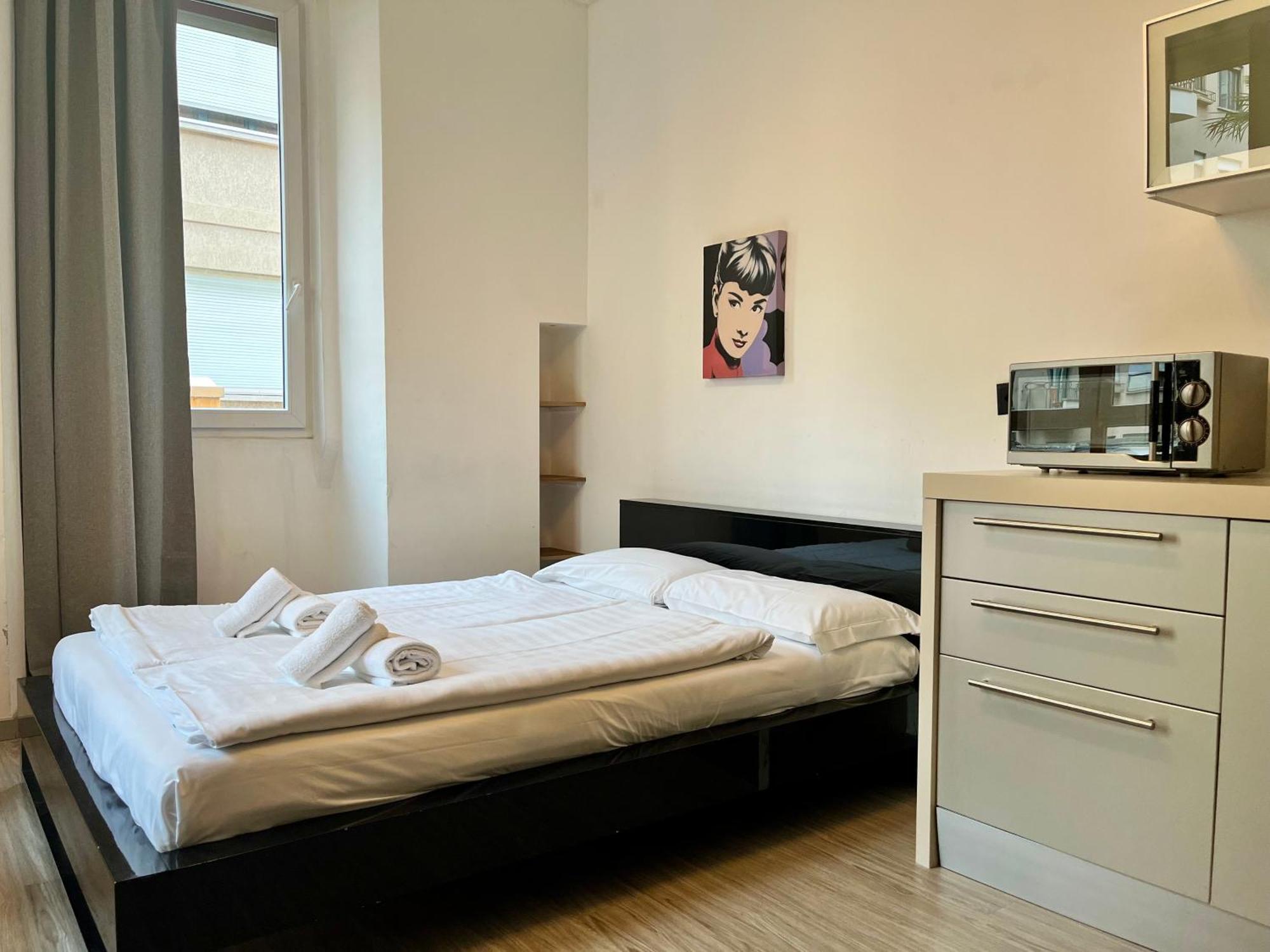Guesthouse University By Lr - Self Check In Lugano Buitenkant foto