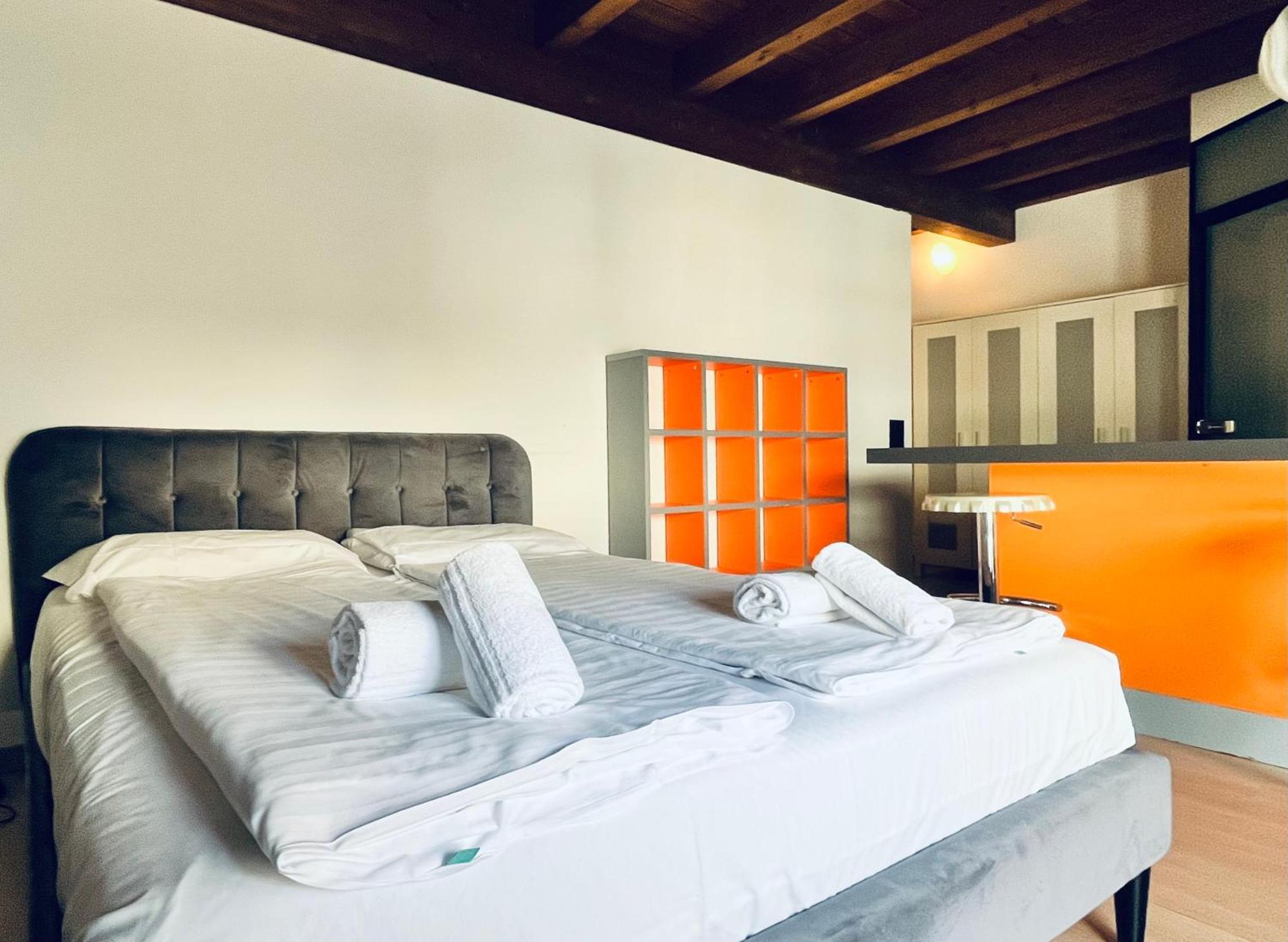 Guesthouse University By Lr - Self Check In Lugano Buitenkant foto