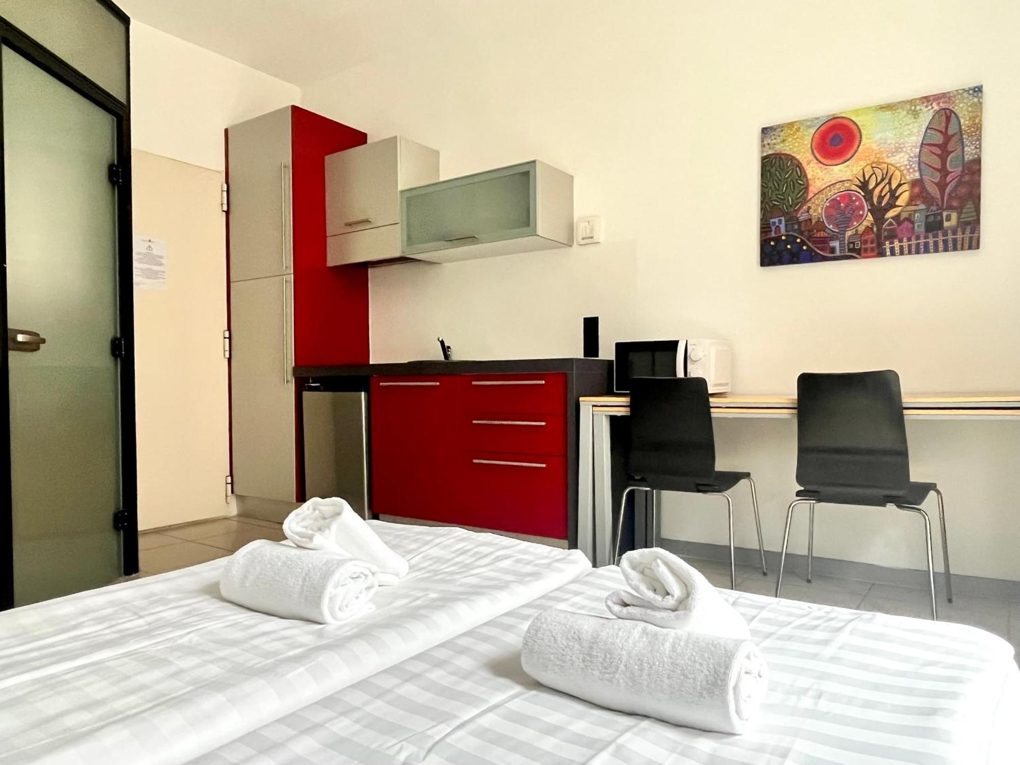 Guesthouse University By Lr - Self Check In Lugano Buitenkant foto