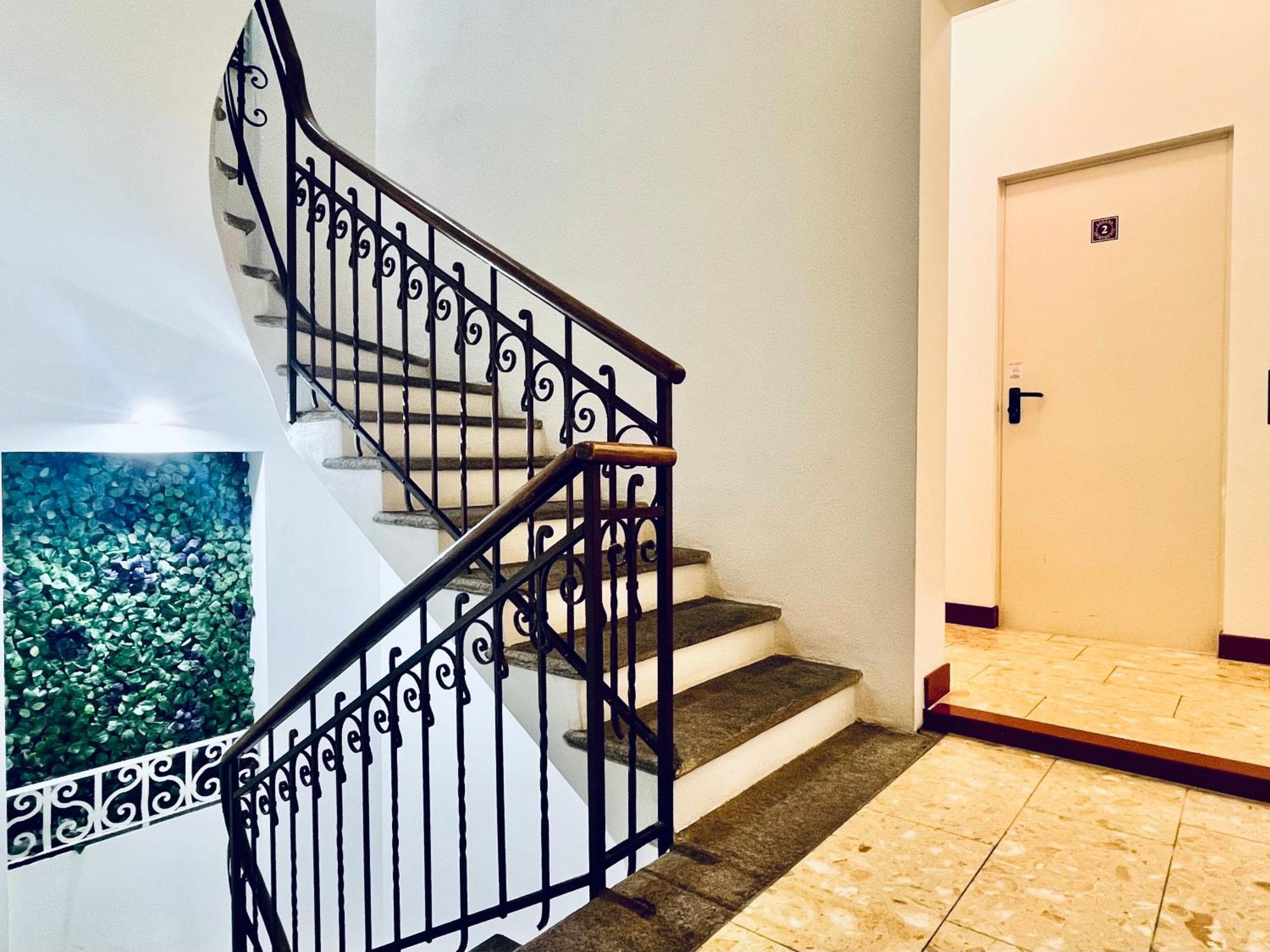 Guesthouse University By Lr - Self Check In Lugano Buitenkant foto