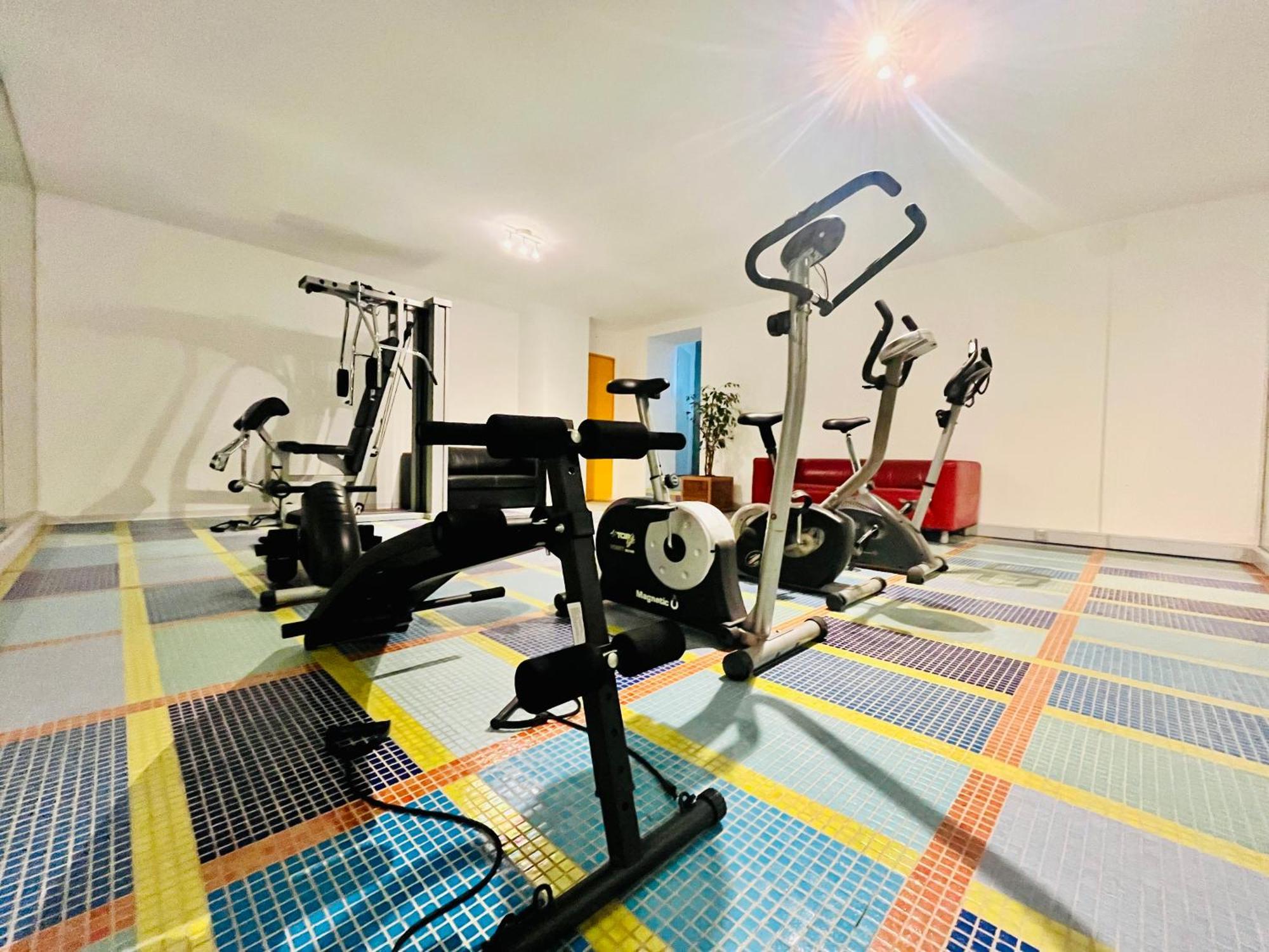 Guesthouse University By Lr - Self Check In Lugano Buitenkant foto