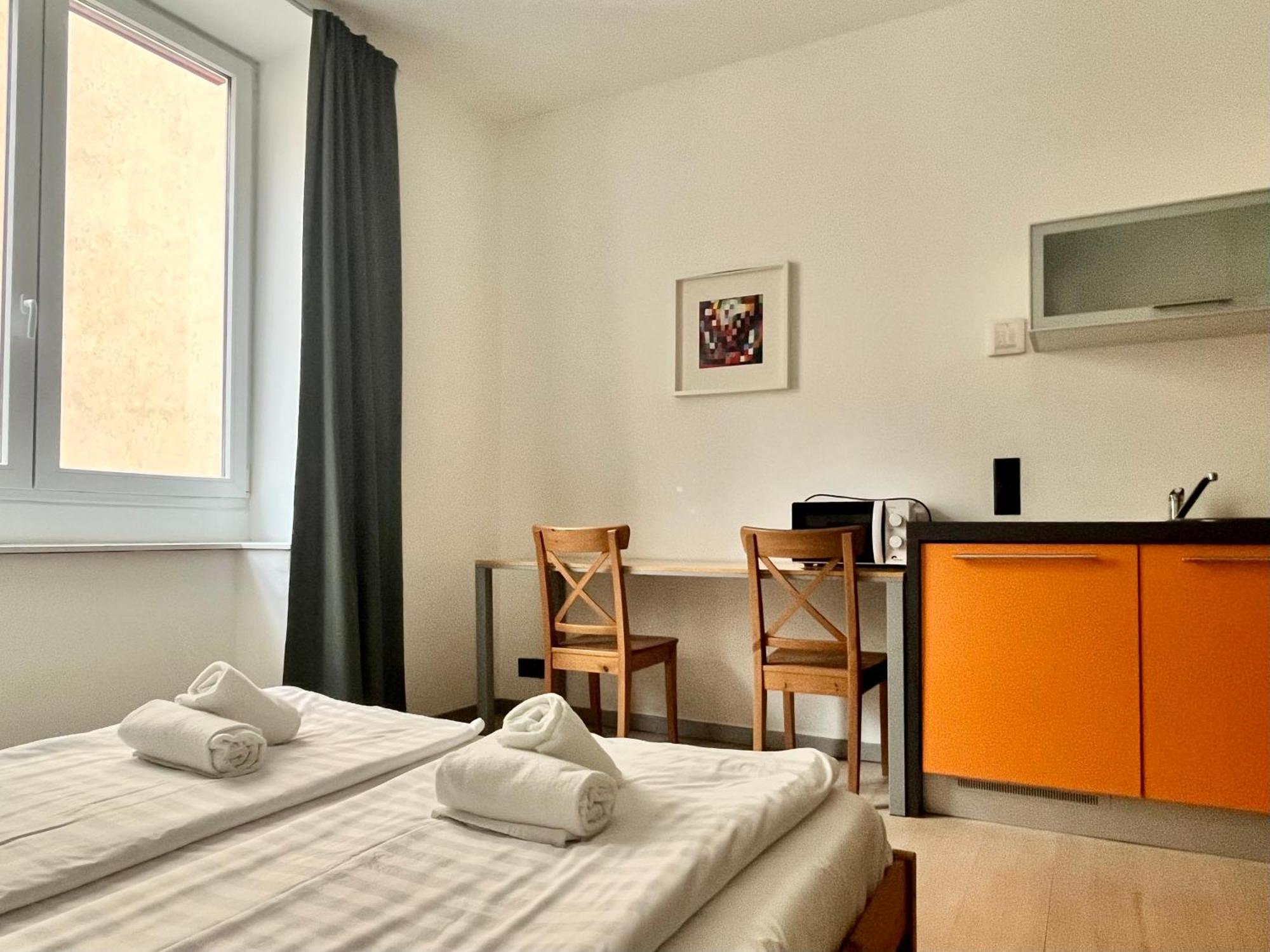 Guesthouse University By Lr - Self Check In Lugano Buitenkant foto